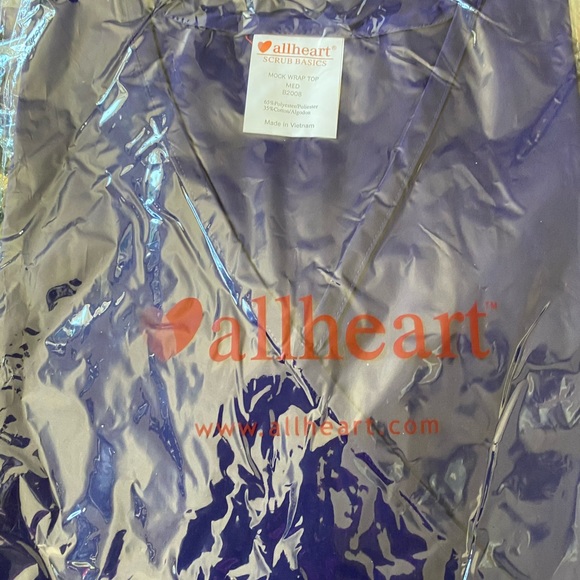 Women’s scrub sets (3). PURPLE/ BLACK/ BURGUNDY - Picture 3 of 4